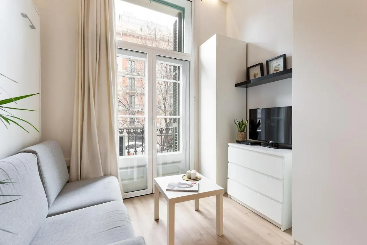 Cozy Bright Apartment Barcelona